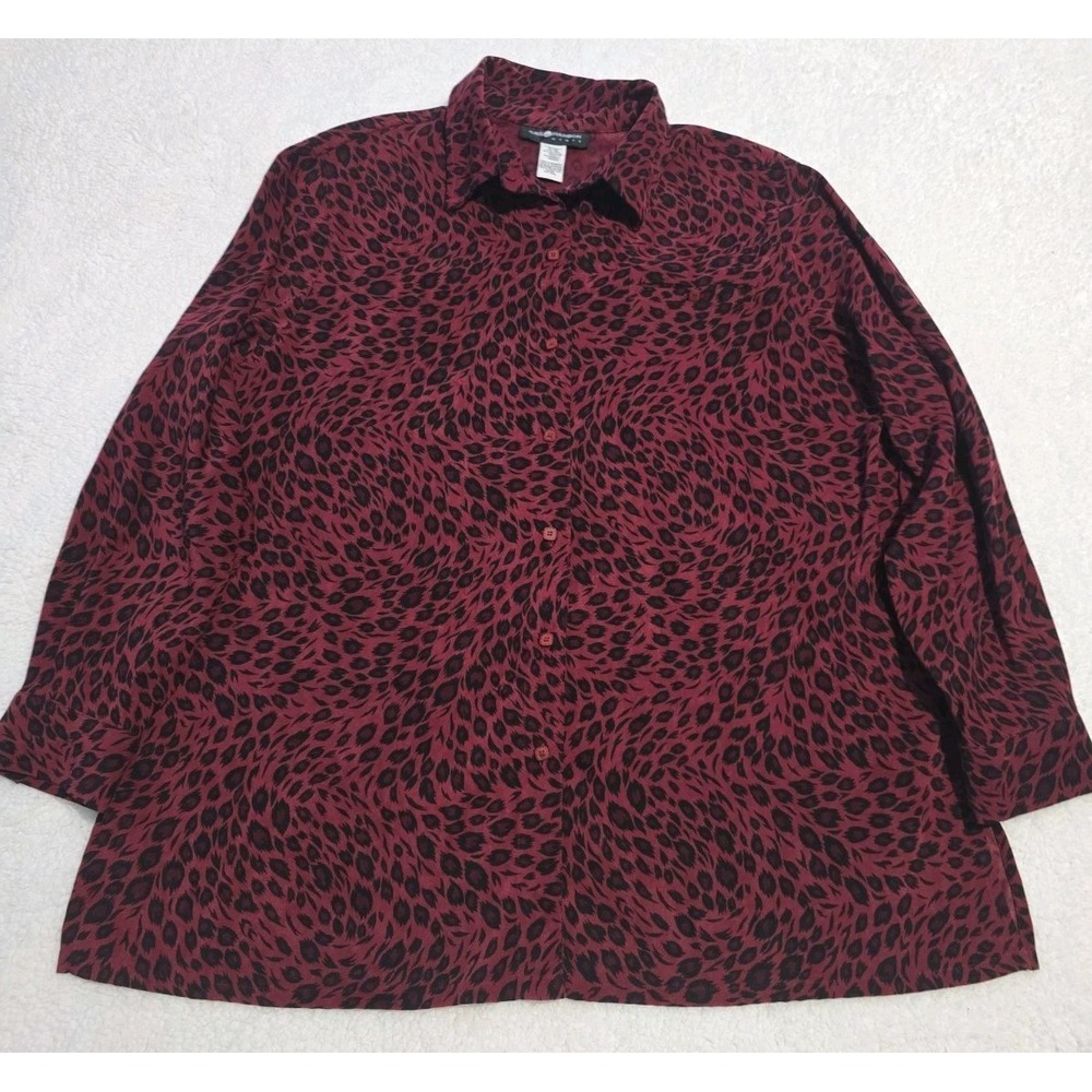 Sag Harbor Woman 18W Blouse Animal Leopard Print Maroon Red Button Up Longsleeve